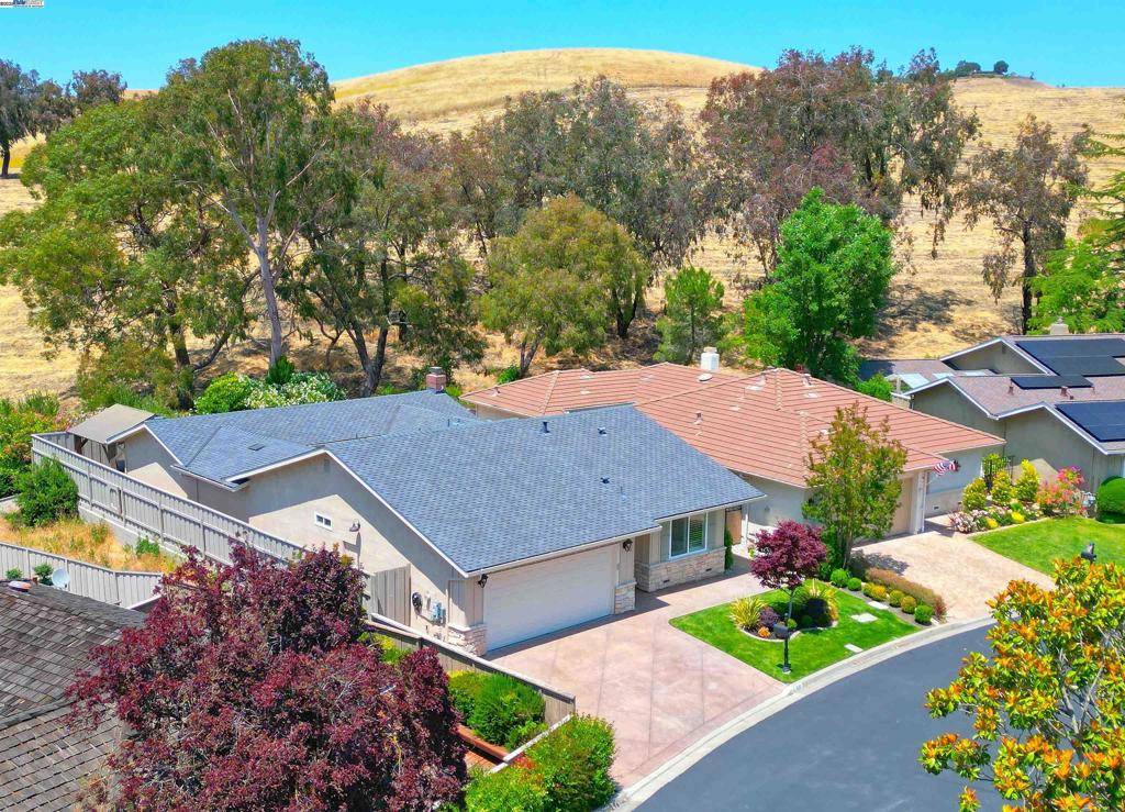 Danville, CA 94526,610 Los Robles Court