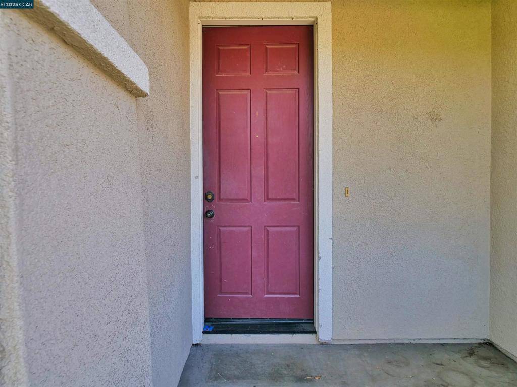 Manteca, CA 95336-7070,2035 Pasado Avenue