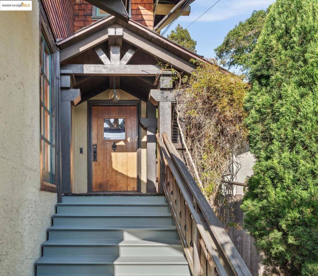 Berkeley, CA 94708-0000,1309 Arch St