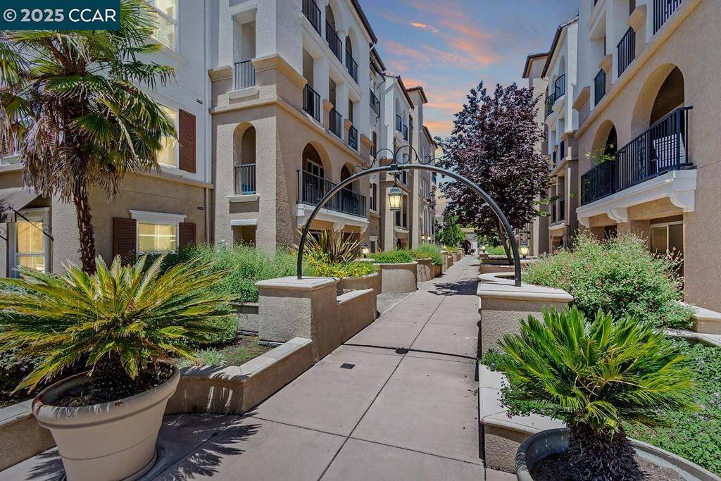 Dublin, CA 94568,3420 Finnian Way #314