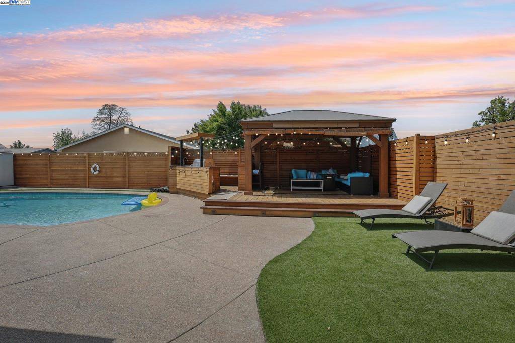 Livermore, CA 94550,515 Zircon Way