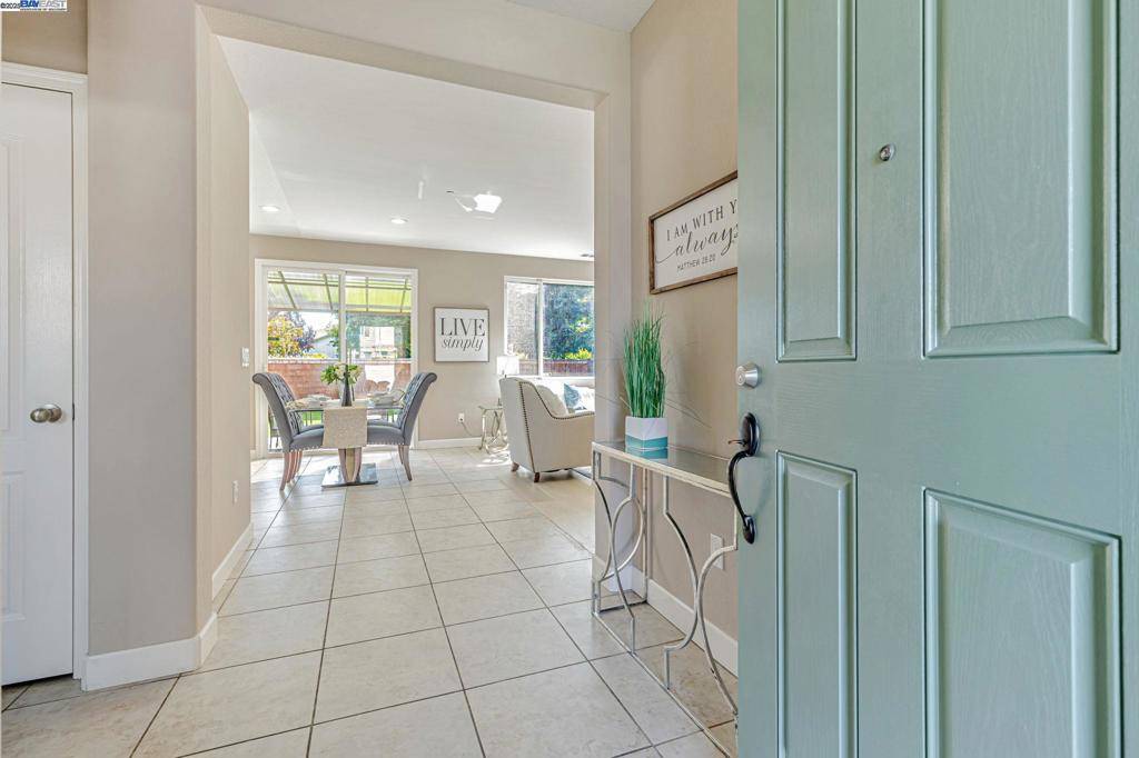 Oakley, CA 94561,113 Silver Bell Way