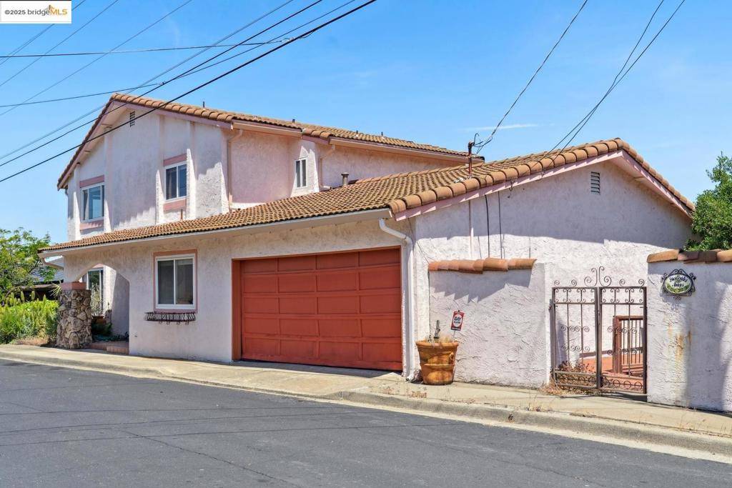 Martinez, CA 94553,2115 Valente CIR