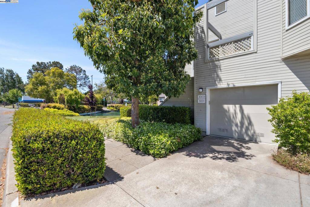 Alameda, CA 94501,3001 Triumph Dr #161