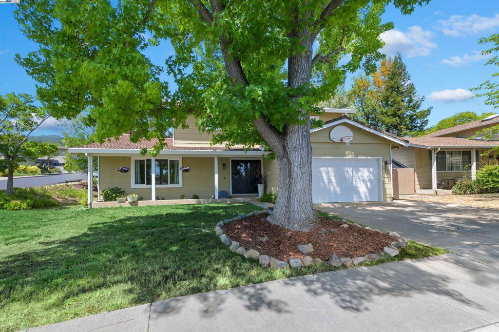 Pleasanton, CA 94588,7606 Desertwood Ln
