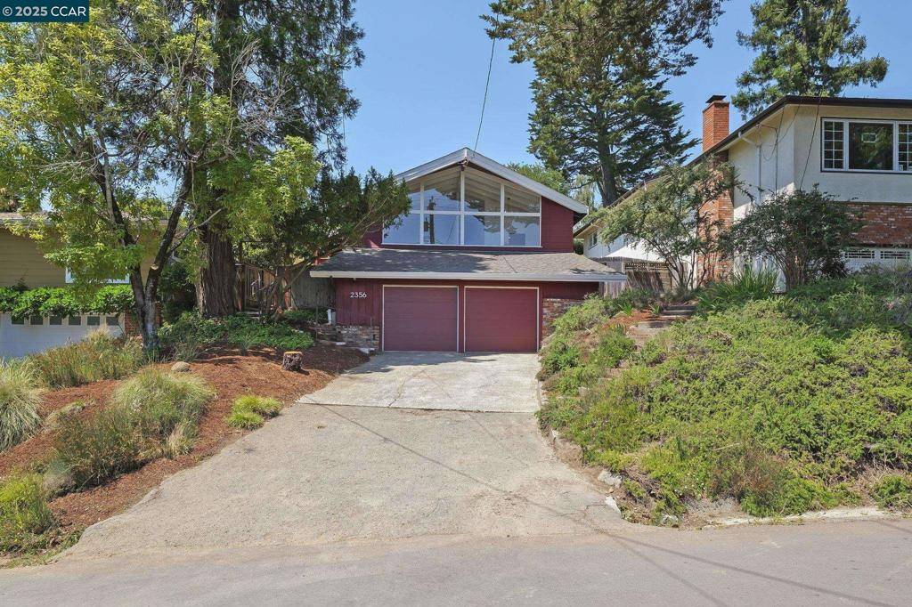 Oakland, CA 94611-2455,2356 Thackeray Drive
