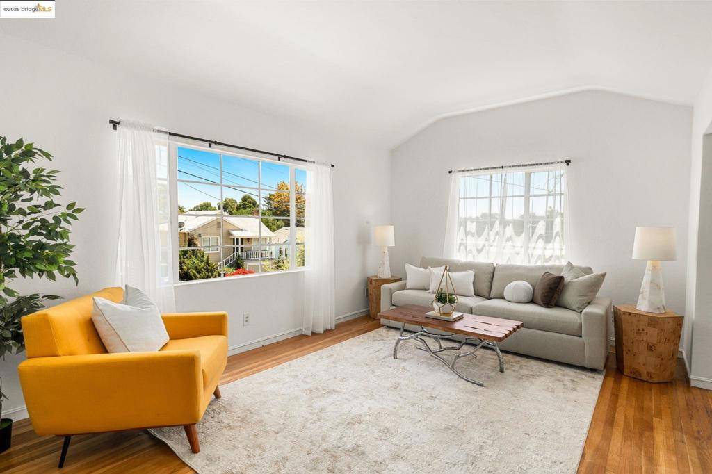 Oakland, CA 94605,4117 Kuhnle Ave