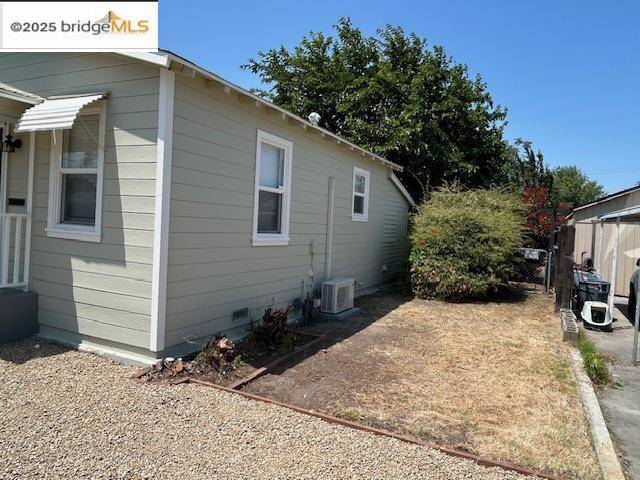 Antioch, CA 94509,2734 D St