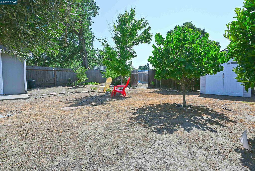 2577 Jewell Ln Pleasant Hill, CA 94523