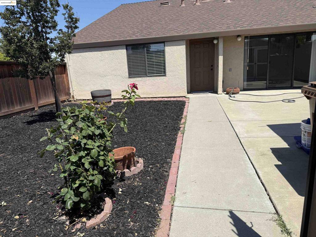 Brentwood, CA 94513-9999,916 VILLA TERRACE
