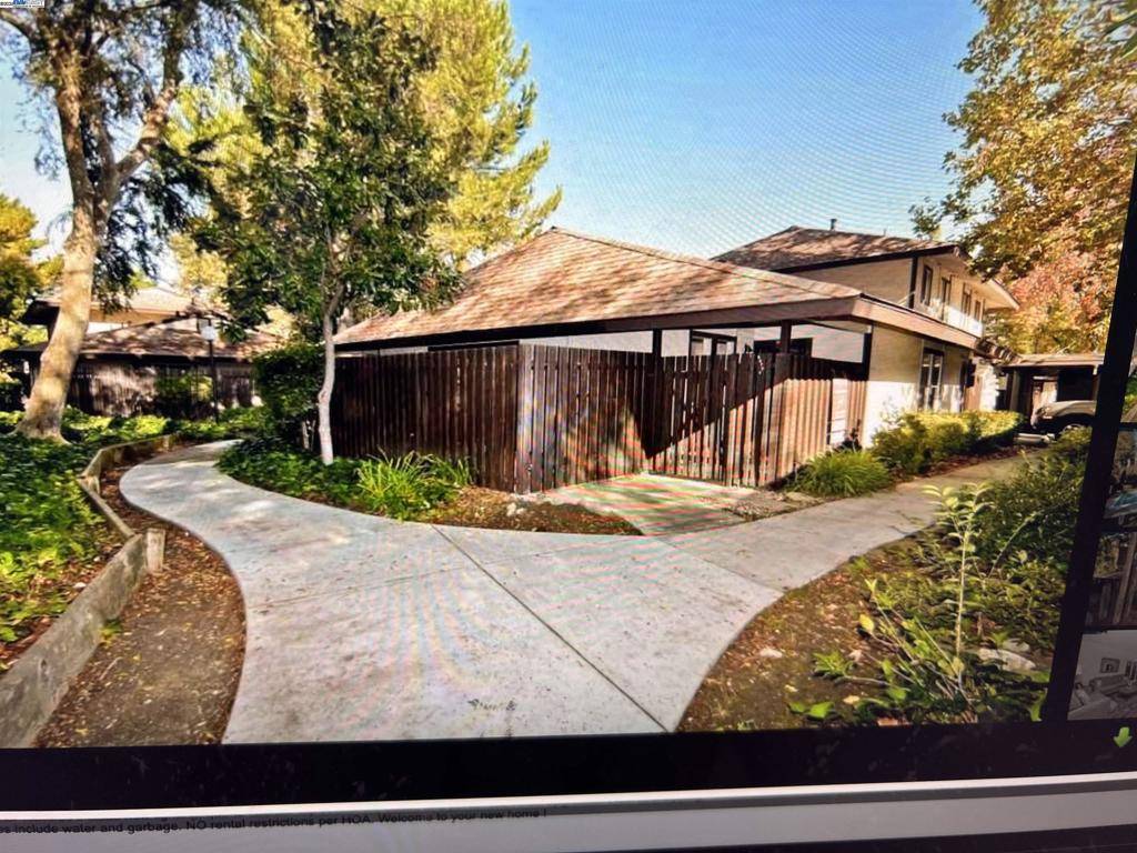 Concord, CA 94521,5470 Roundtree Dr #F