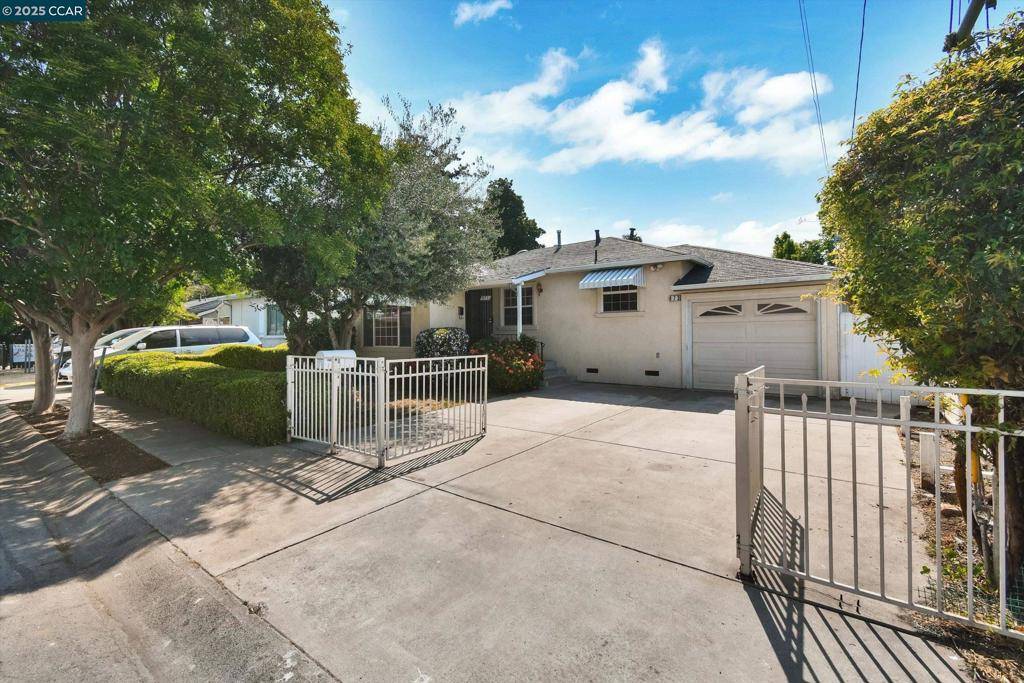 Hayward, CA 94541,973 Paradise Blvd