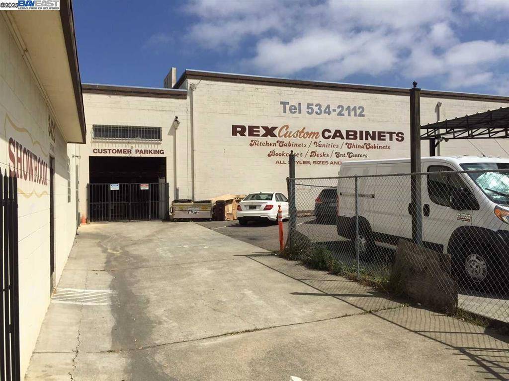 Oakland, CA 94601,3418 San Leandro St