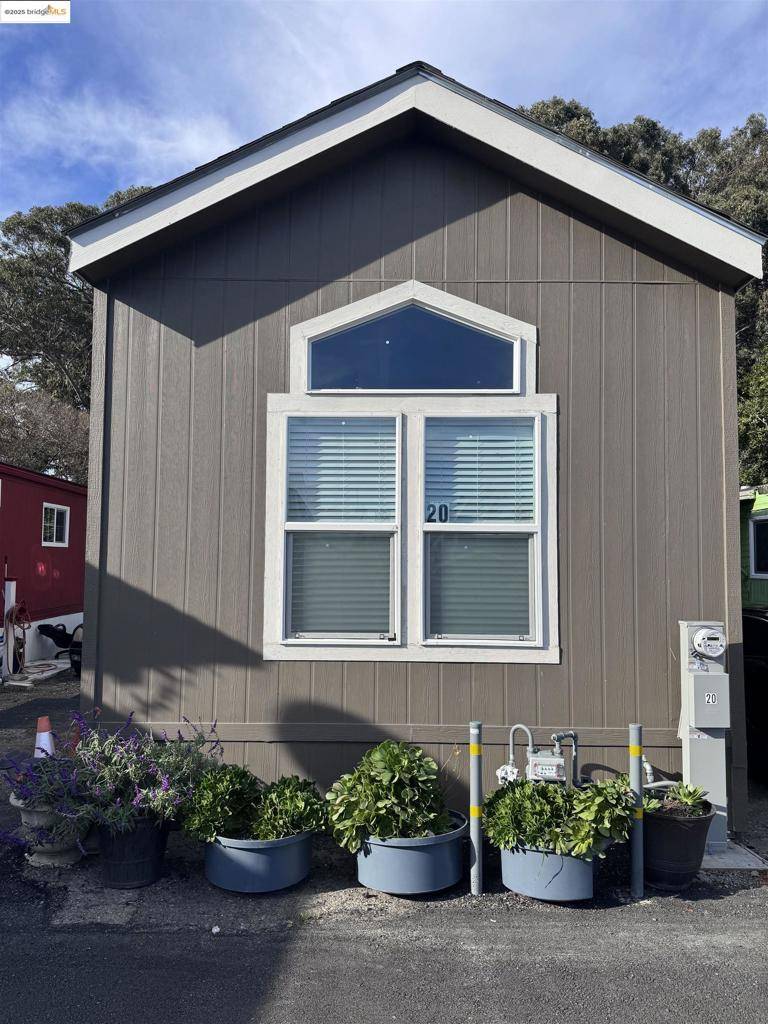 San Pablo, CA 94806,2425 Church Lane