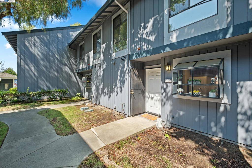 Newark, CA 94560,36913 Newark Blvd #C