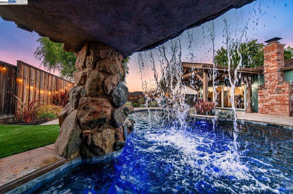 Livermore, CA 94551,648 Buckeye Dr