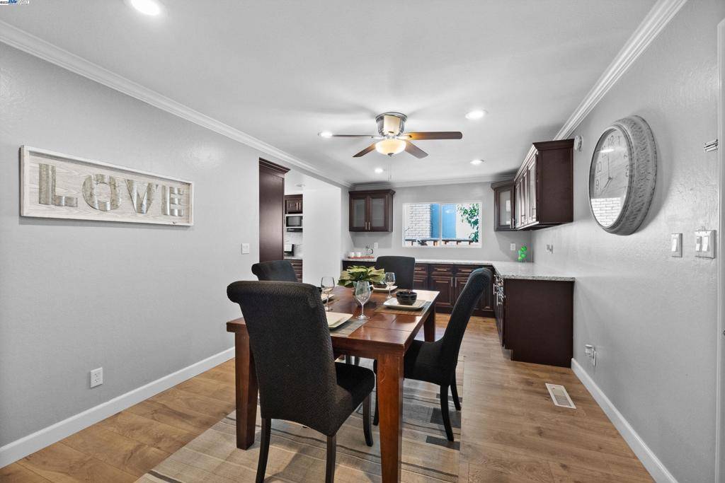 Newark, CA 94560,5095 Nottingham Ct
