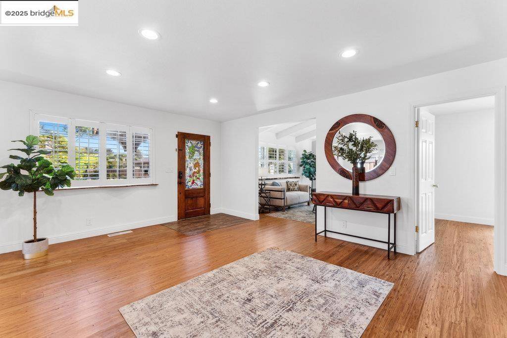 Santa Cruz, CA 95062,2257 Juan Pablo LN