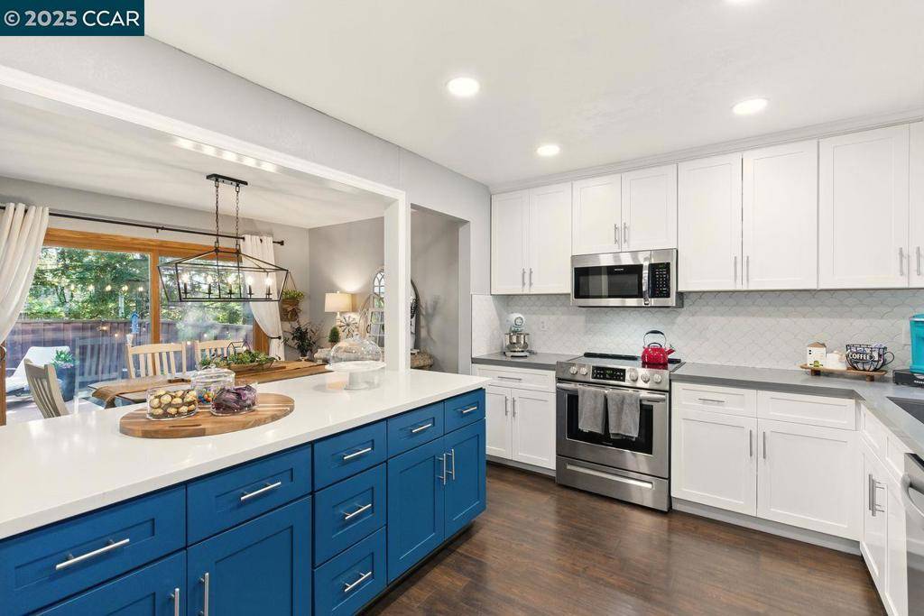 Martinez, CA 94553,223 Via Pinada Ln