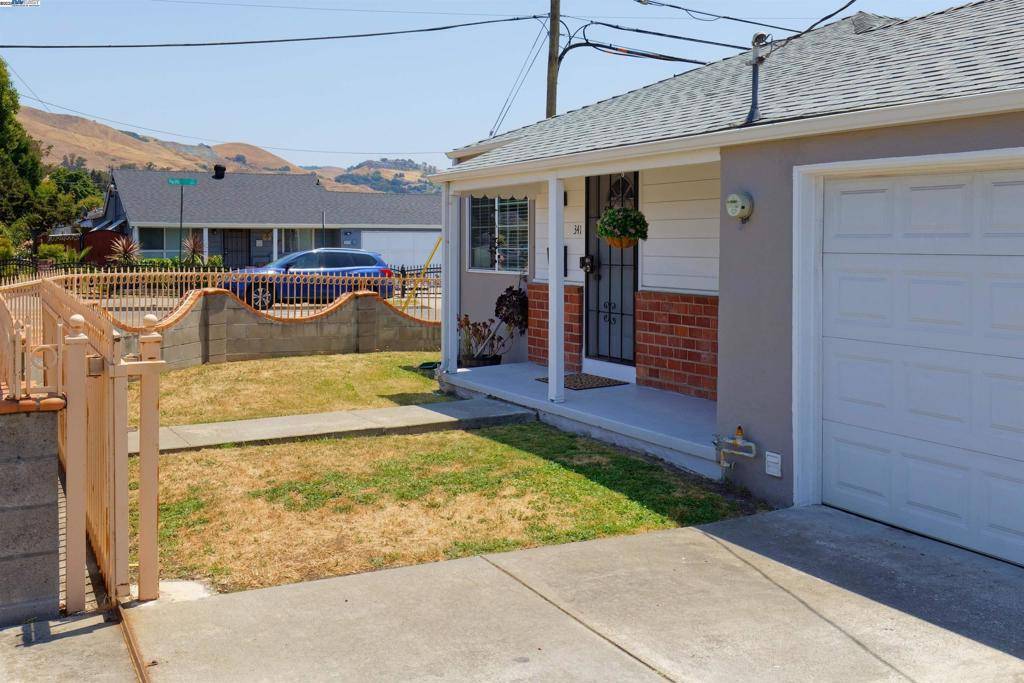 Hayward, CA 94544,341 Tennyson Rd