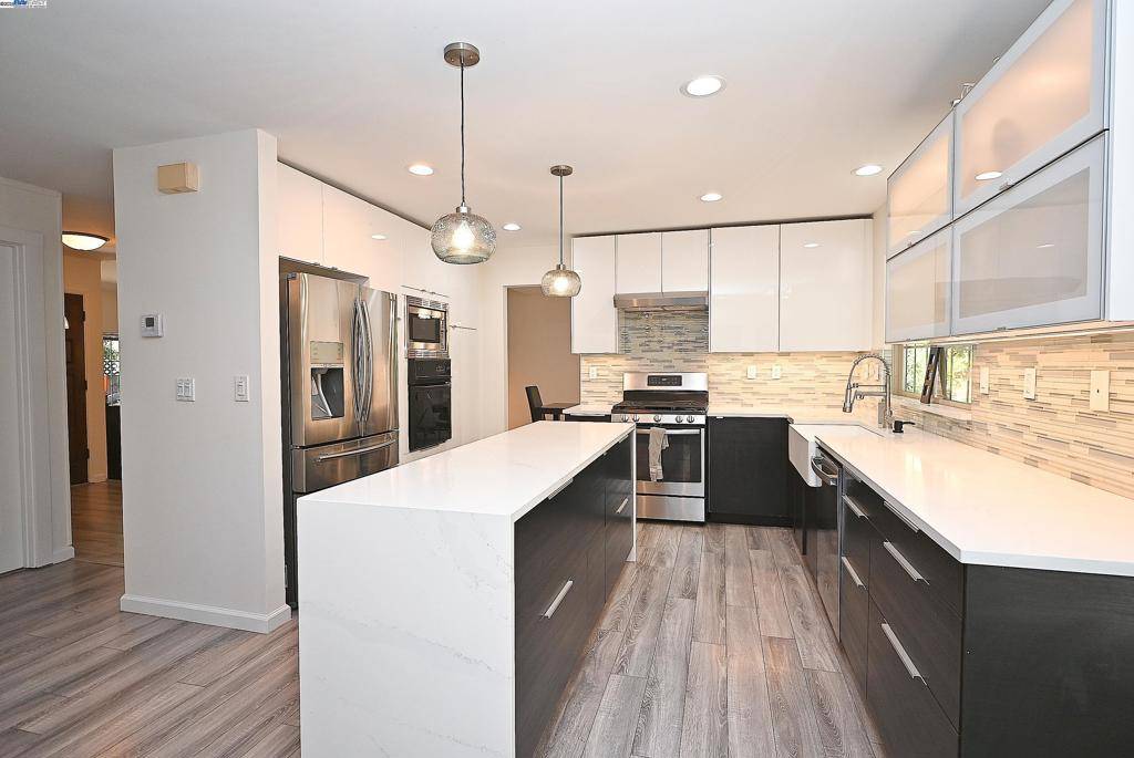 Clayton, CA 94517,15 El Portal Ct