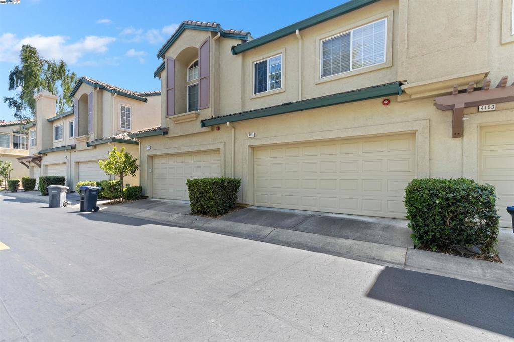 Pleasanton, CA 94588,4111 Torino Ct