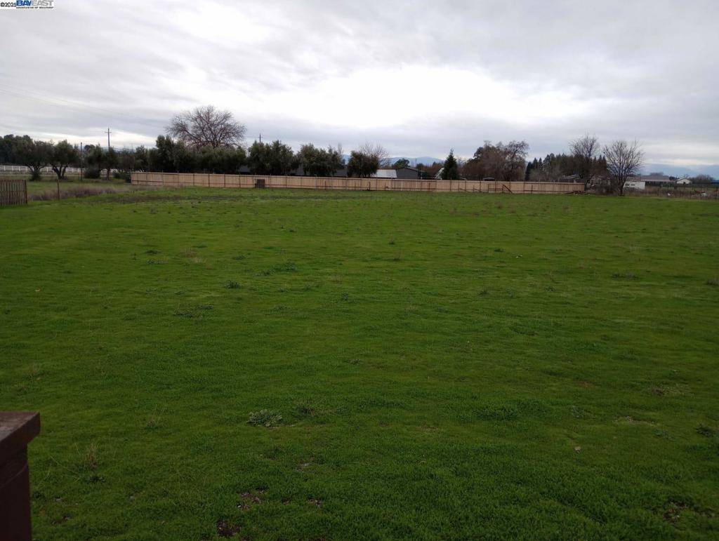 Orland, CA 95963,4579 County Road Ff