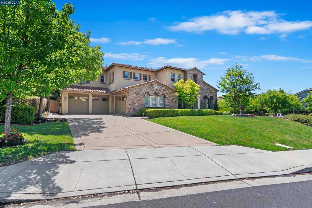 Alamo, CA 94507,342 Golden Grass Dr