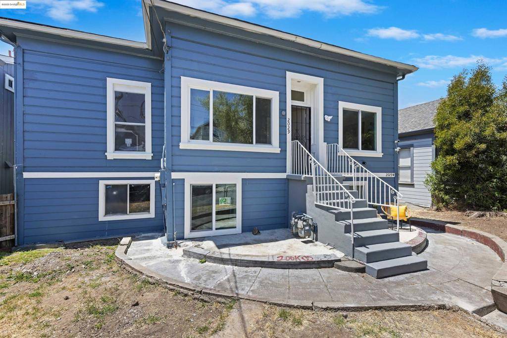 Oakland, CA 94606,2029 E 22nd St