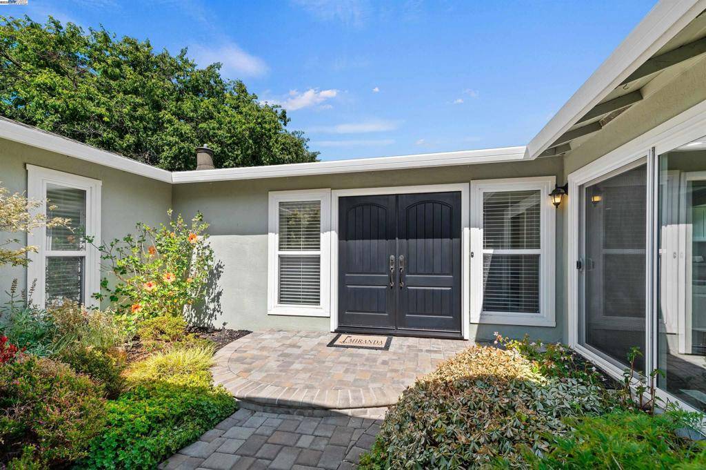 Livermore, CA 94550,806 Keystone Way