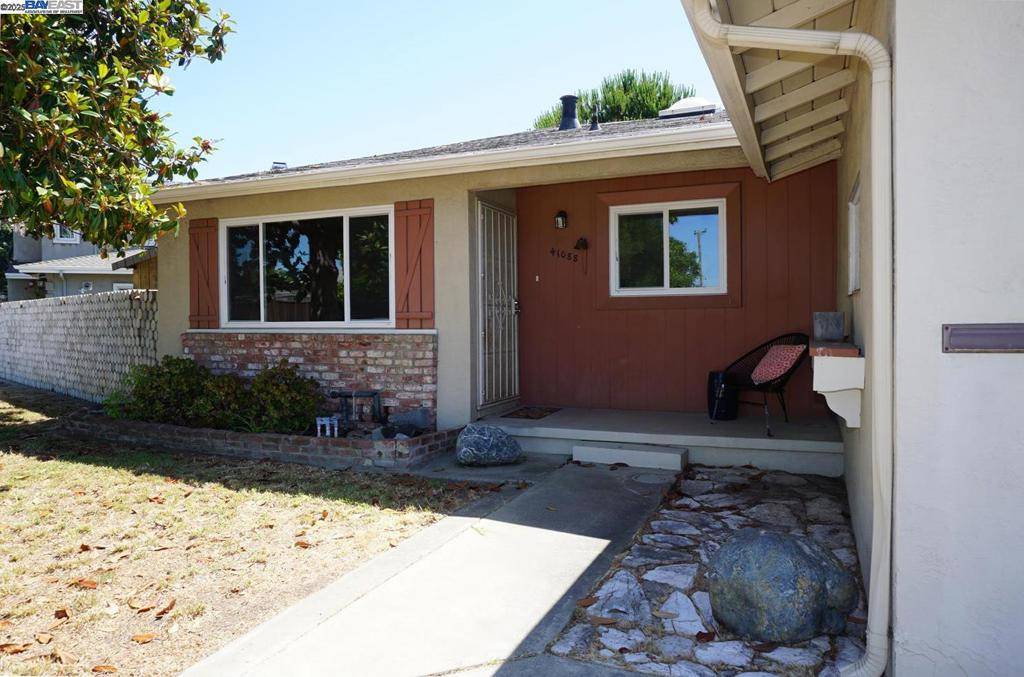Fremont, CA 94538,41088 Thurston St