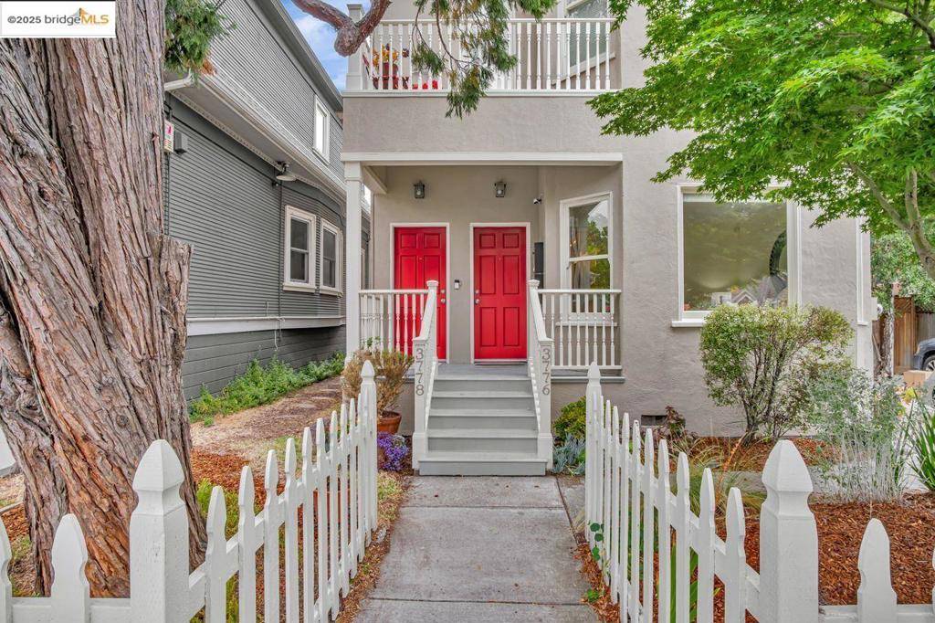 Oakland, CA 94609,3776 Ruby