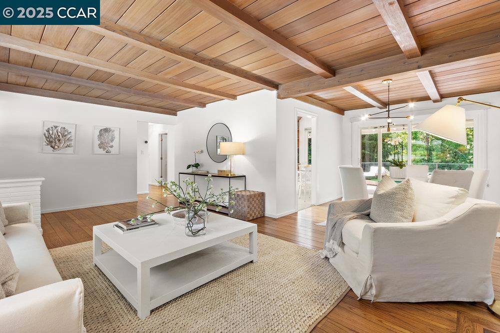 Orinda, CA 94563,180 Ivy Drive