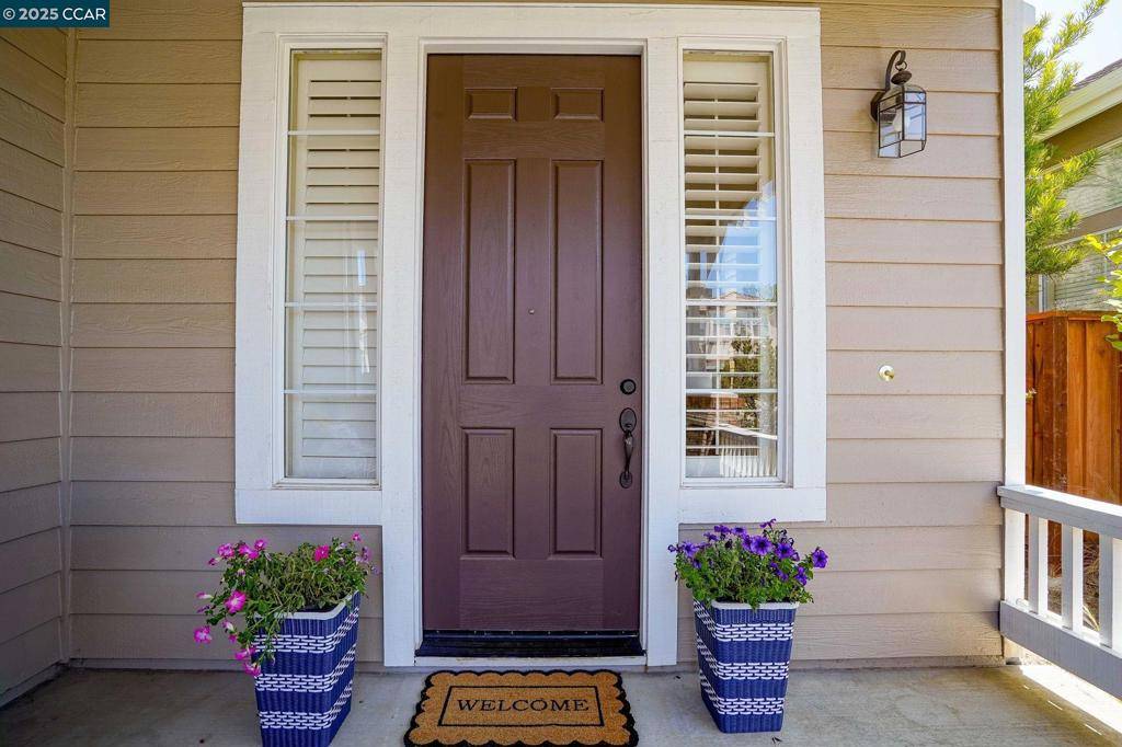 Martinez, CA 94553,117 Lees Pl