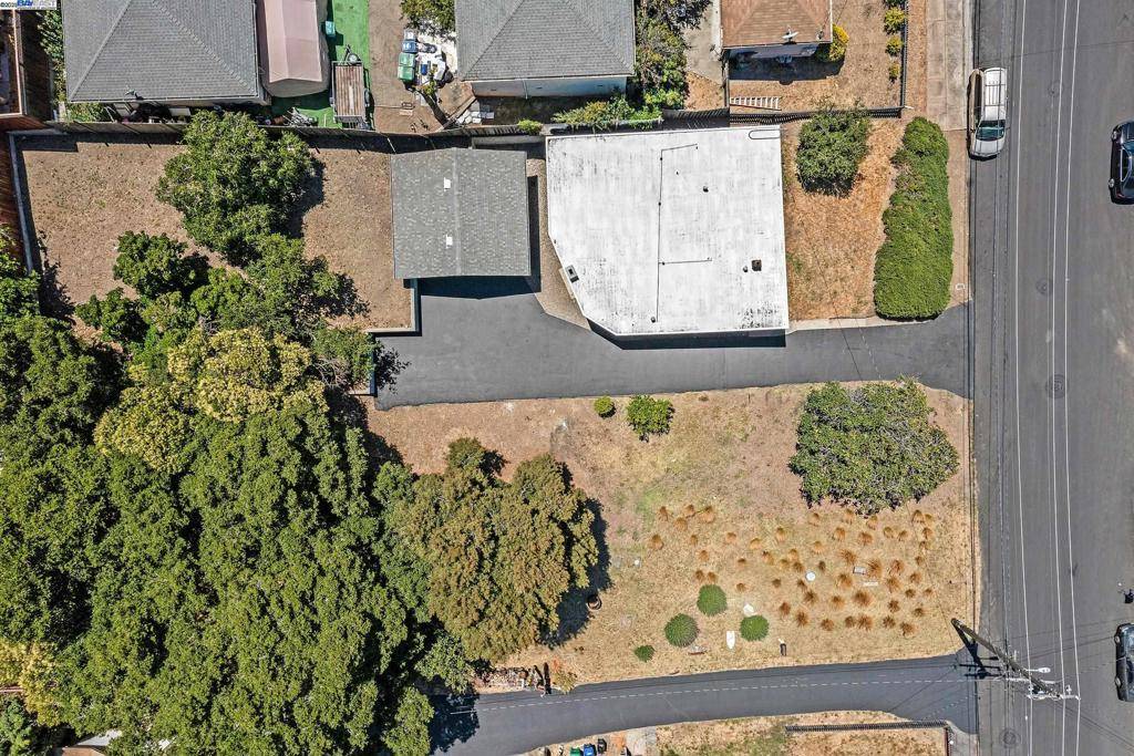 Hayward, CA 94541,22754 Bayview Ave