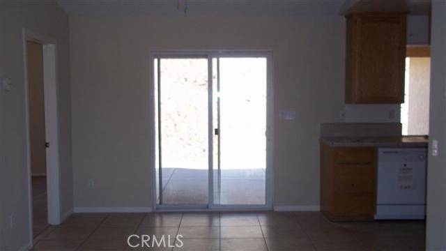 Hesperia, CA 92345,8037 Chase AVE