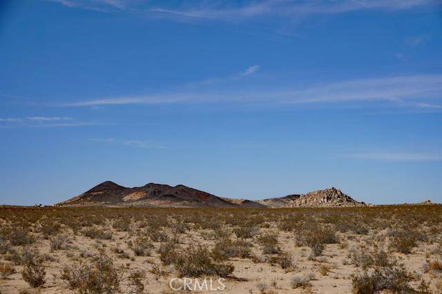 Lucerne Valley, CA,0 E. End RD