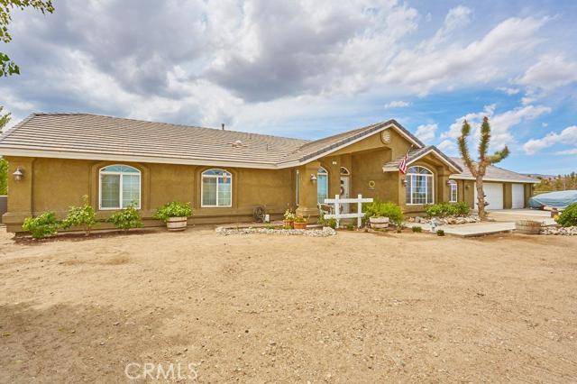 Pinon Hills, CA 92372,257 Calaveras RD