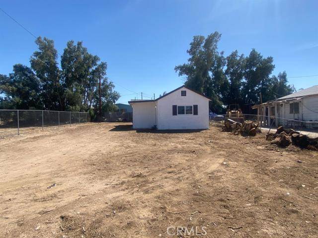 Daggett, CA 92327,35439 Mojave RD