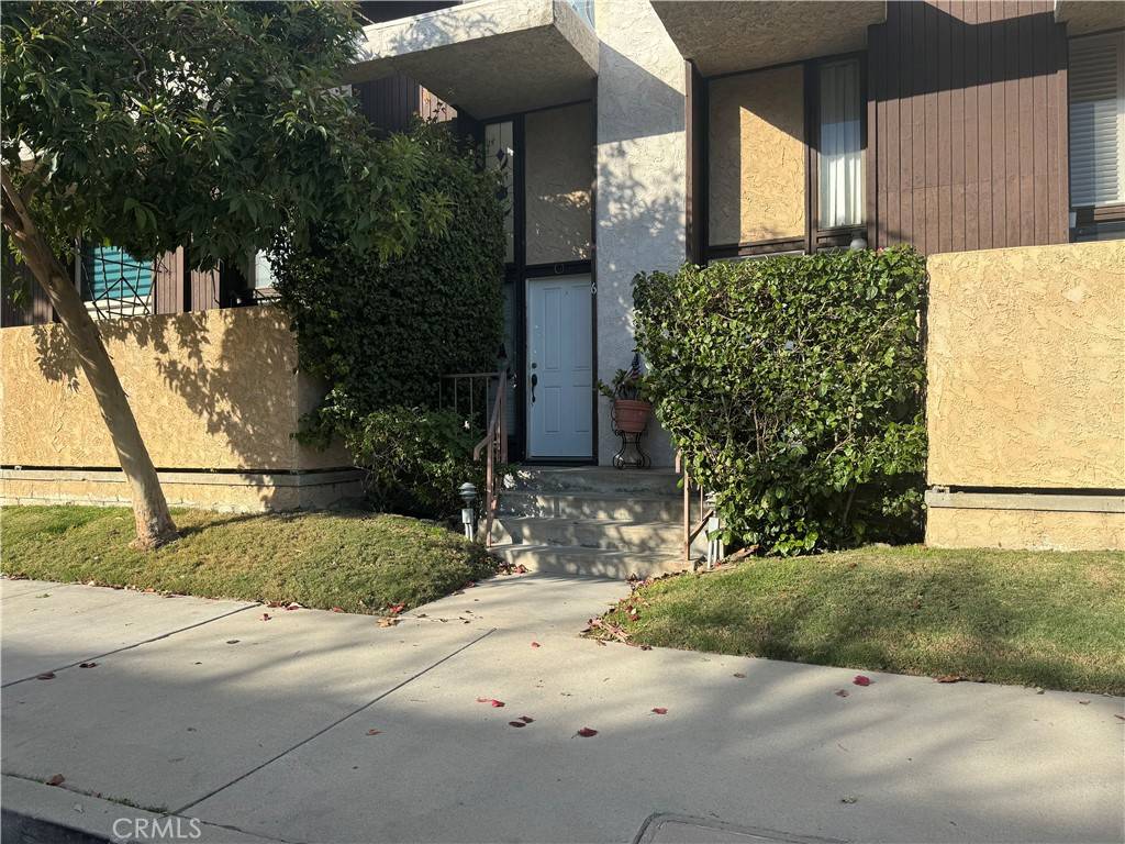 Valley Village, CA 91607,5307 Wilkinson AVE #6A