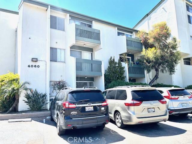 San Diego, CA 92117,4060 Huerfano AVE #306