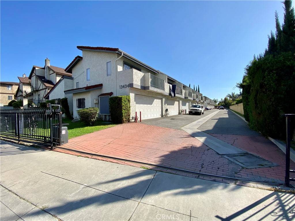 Baldwin Park, CA 91706,13434 Tracy ST #12