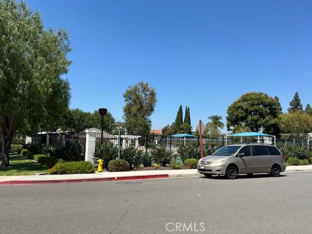 Irvine, CA 92620,14 Wakefield