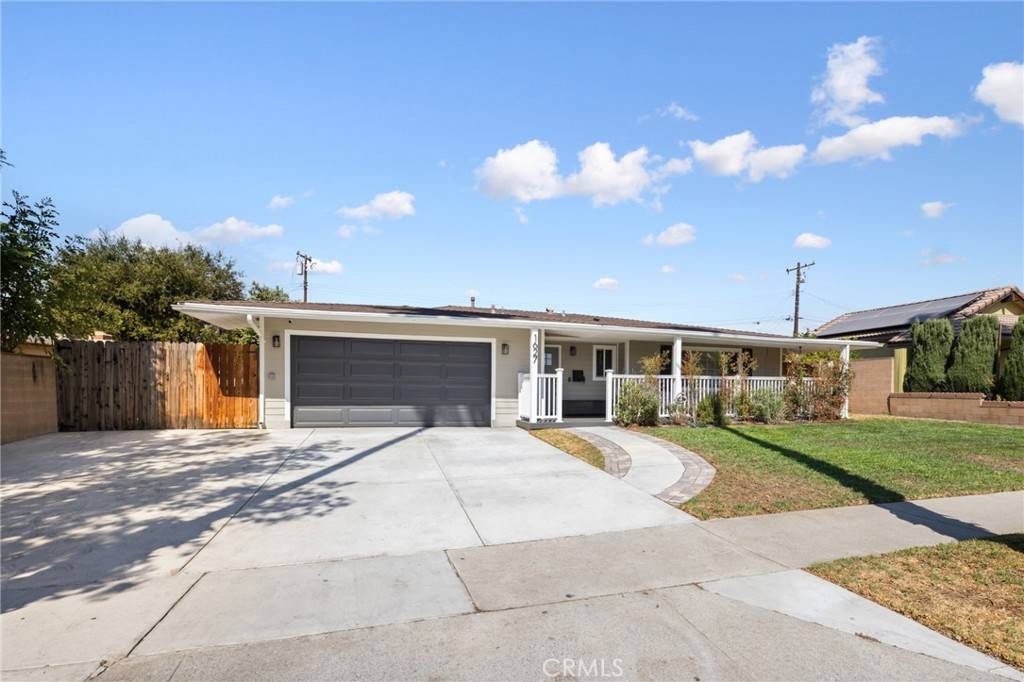 San Dimas, CA 91773,1627 W Badillo ST