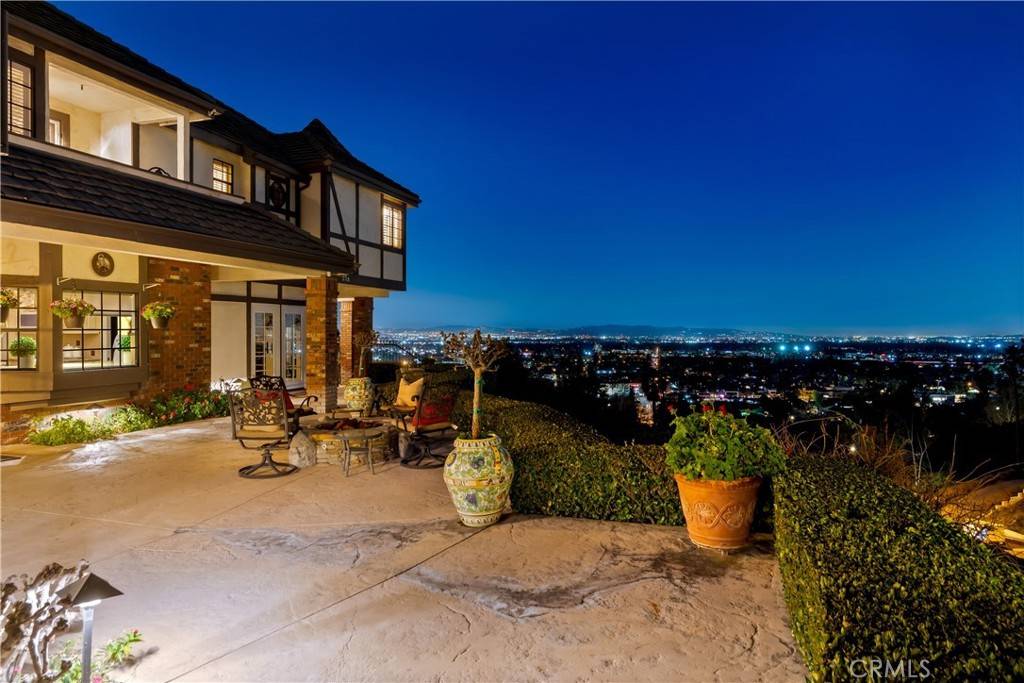 Monrovia, CA 91016,318 N Terrace View DR