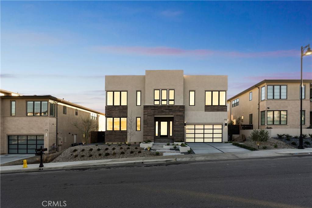 Porter Ranch, CA 91326,11743 N Greenwood DR