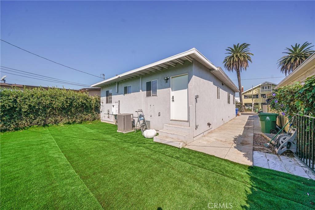 Los Angeles, CA 90006,2746 W 14th ST