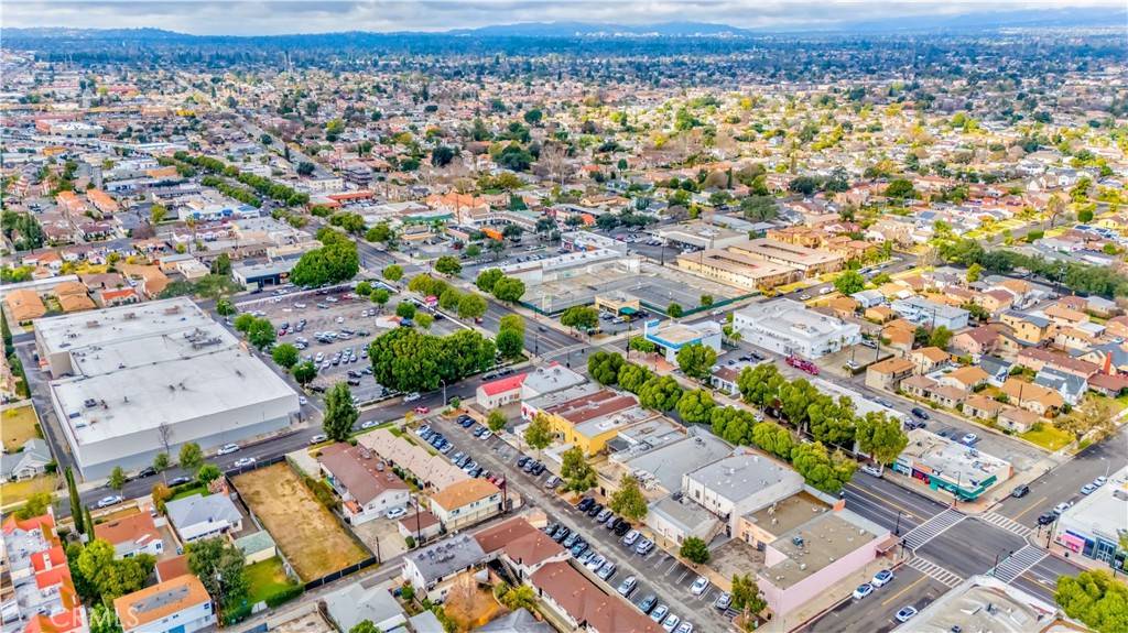 Temple City, CA 91780,5826 Cloverly AVE