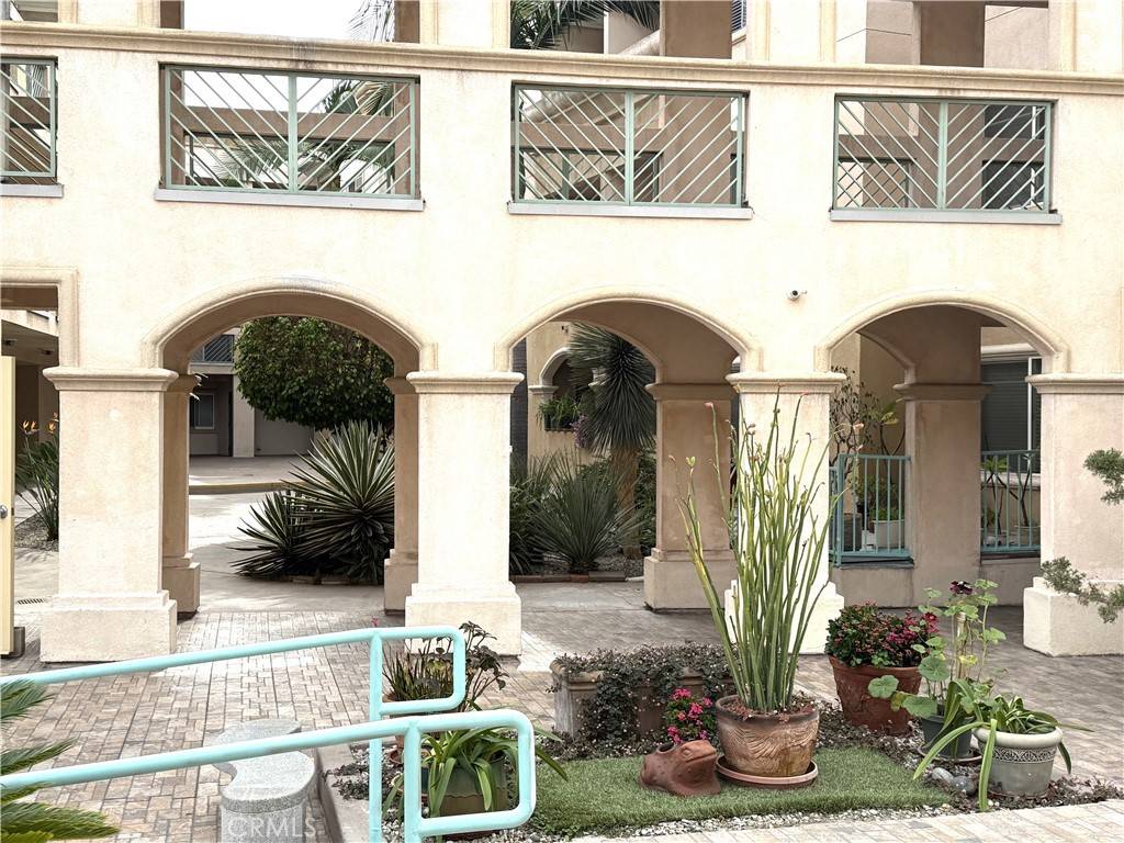 Monterey Park, CA 91754,411 S Garfield AVE #72