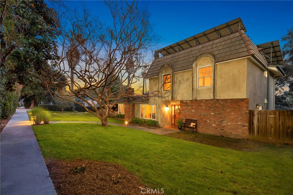 Sierra Madre, CA 91024,500 Manzanita AVE